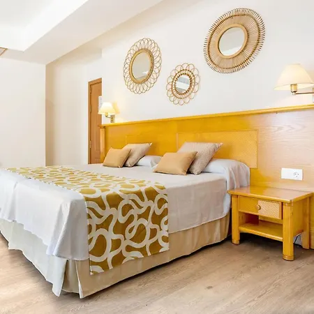 Ona Palmira Paradise Peguera