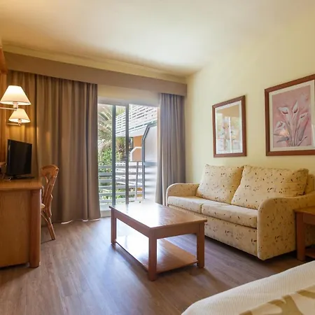 Ona Palmira Paradise Peguera