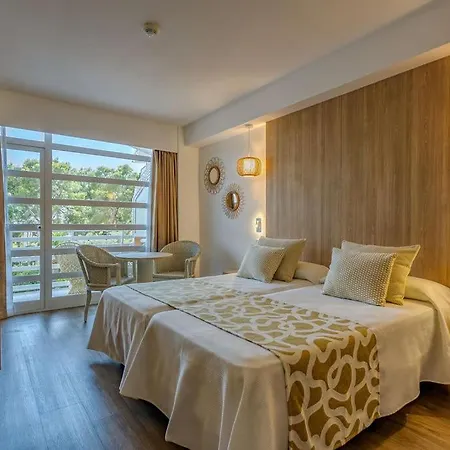 Ona Palmira Paradise Hotel