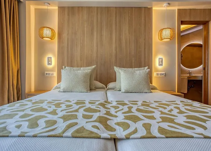 Ona Palmira Paradise Hotel