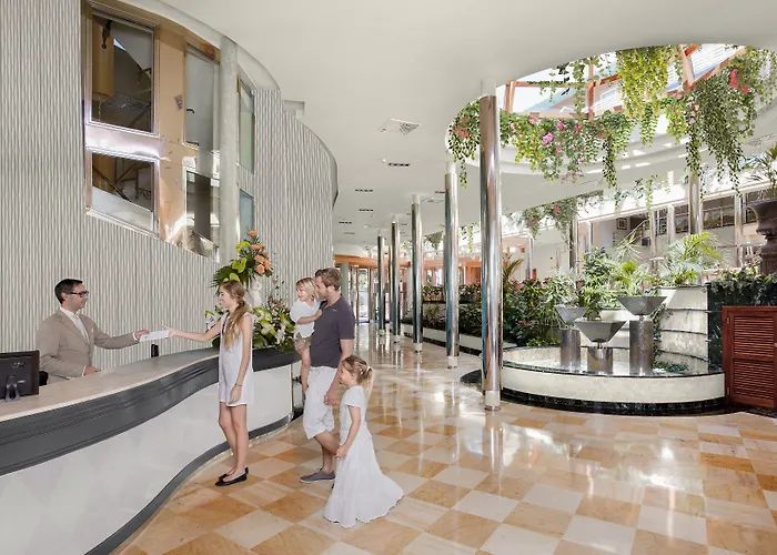 Ona Palmira Paradise Hotel 4*