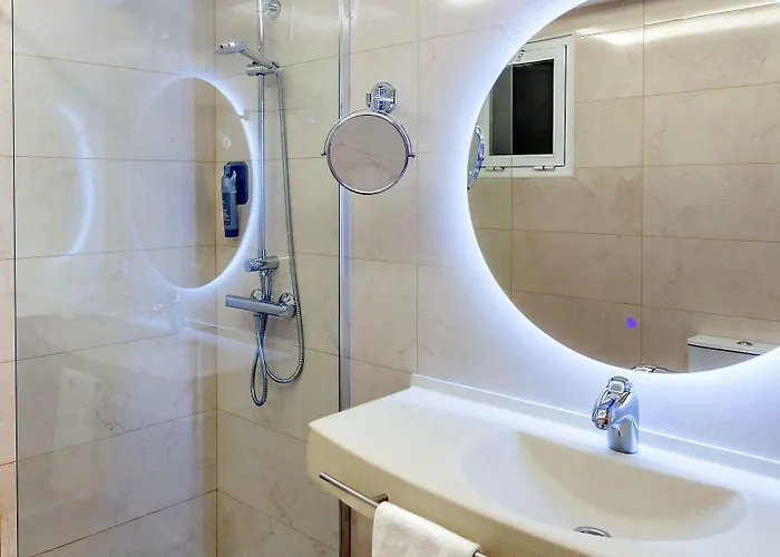 酒店 Ona Palmira Paradise 4*