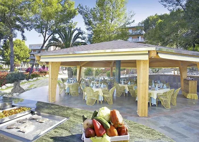 Ona Palmira Paradise 4* פגוארה