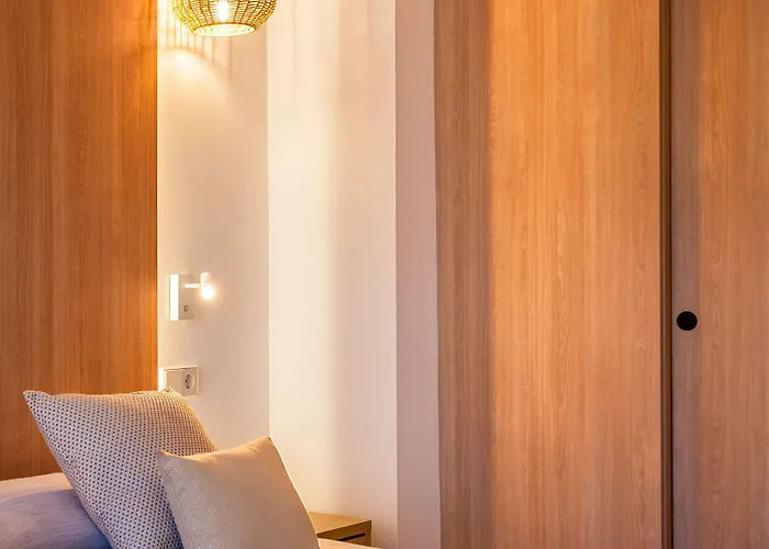 Ona Palmira Paradise מלון פגוארה